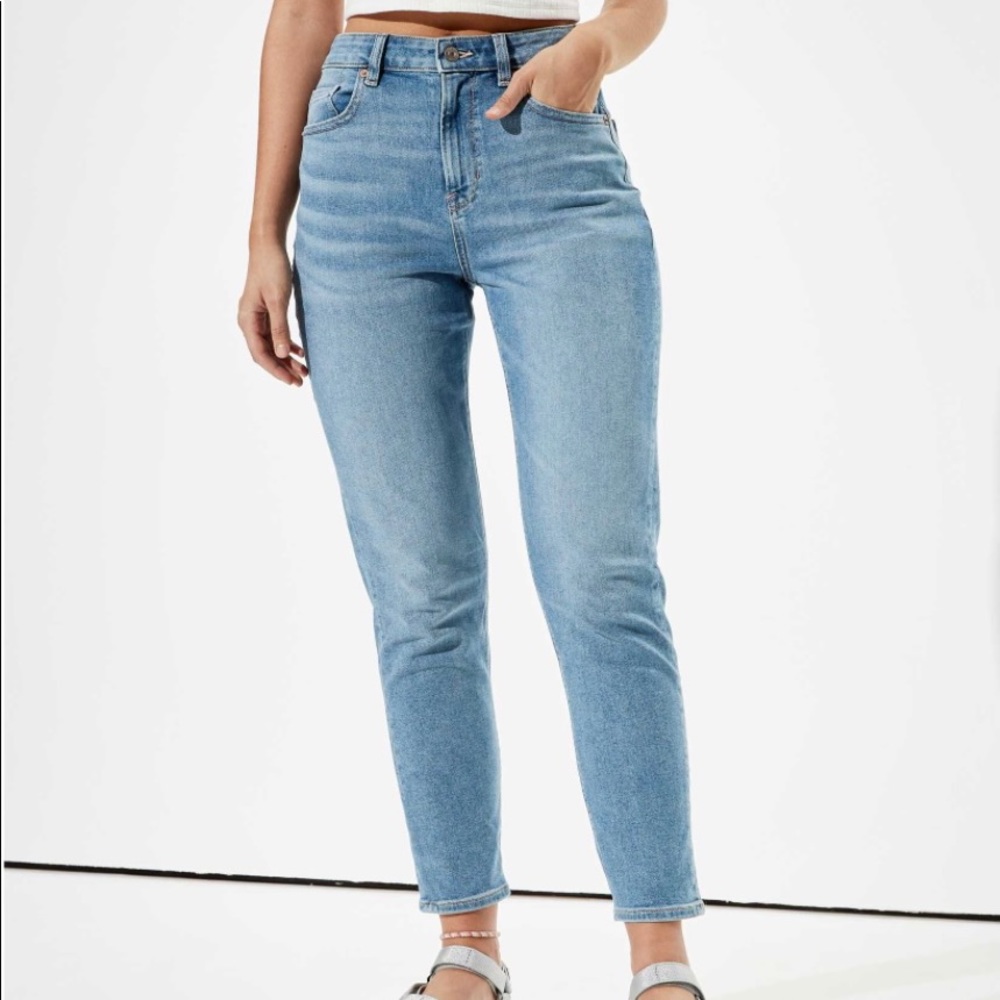 american eagle stretch mom jeans